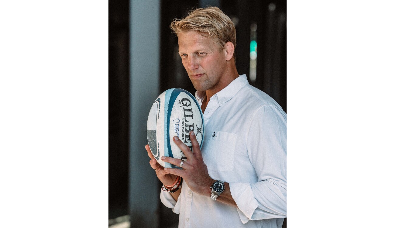 Calibre - Bremont Lewis Moody (2).png