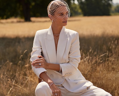 Modern Bride image