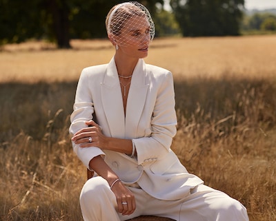 Modern Bride image