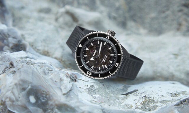 Rado Captain Cook Collection