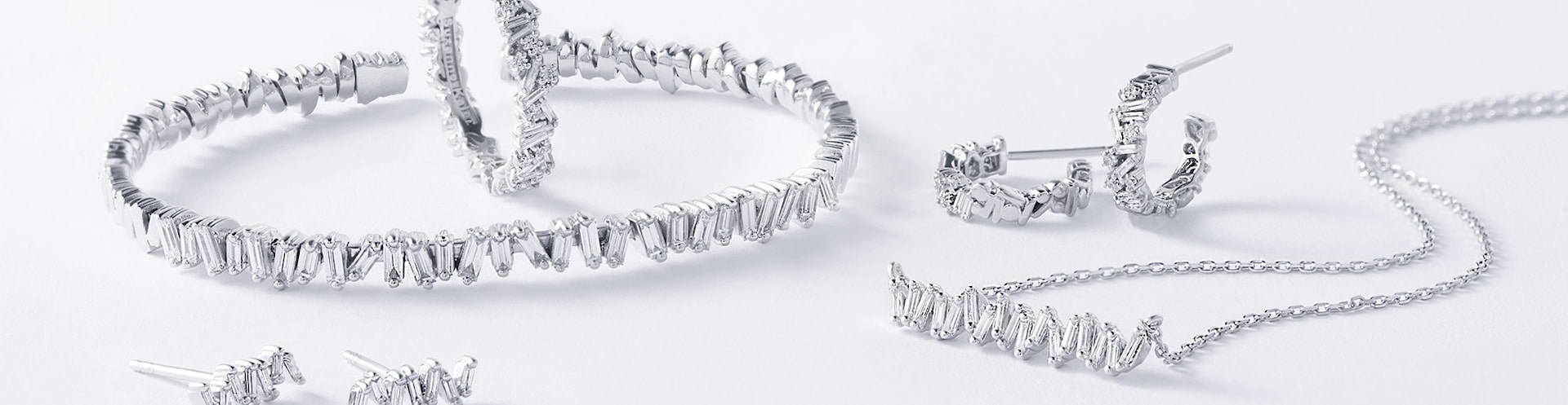 Baguette & Round Diamond Small Shimmer White Gold Necklace | Suzanne Kalan