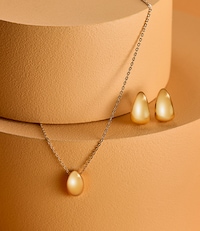 Shop Jewellery on Goldsmiths image
